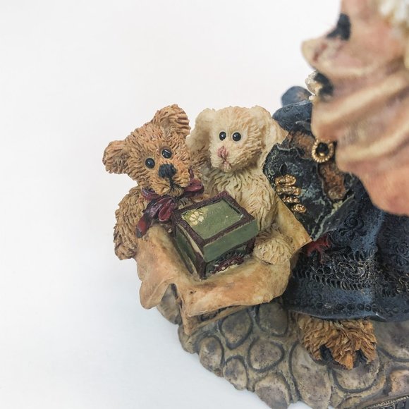 Boyds Bears and Friends 20th Anniversary Edition "The Collector" 1997 Figurine - Picture 8 of 10